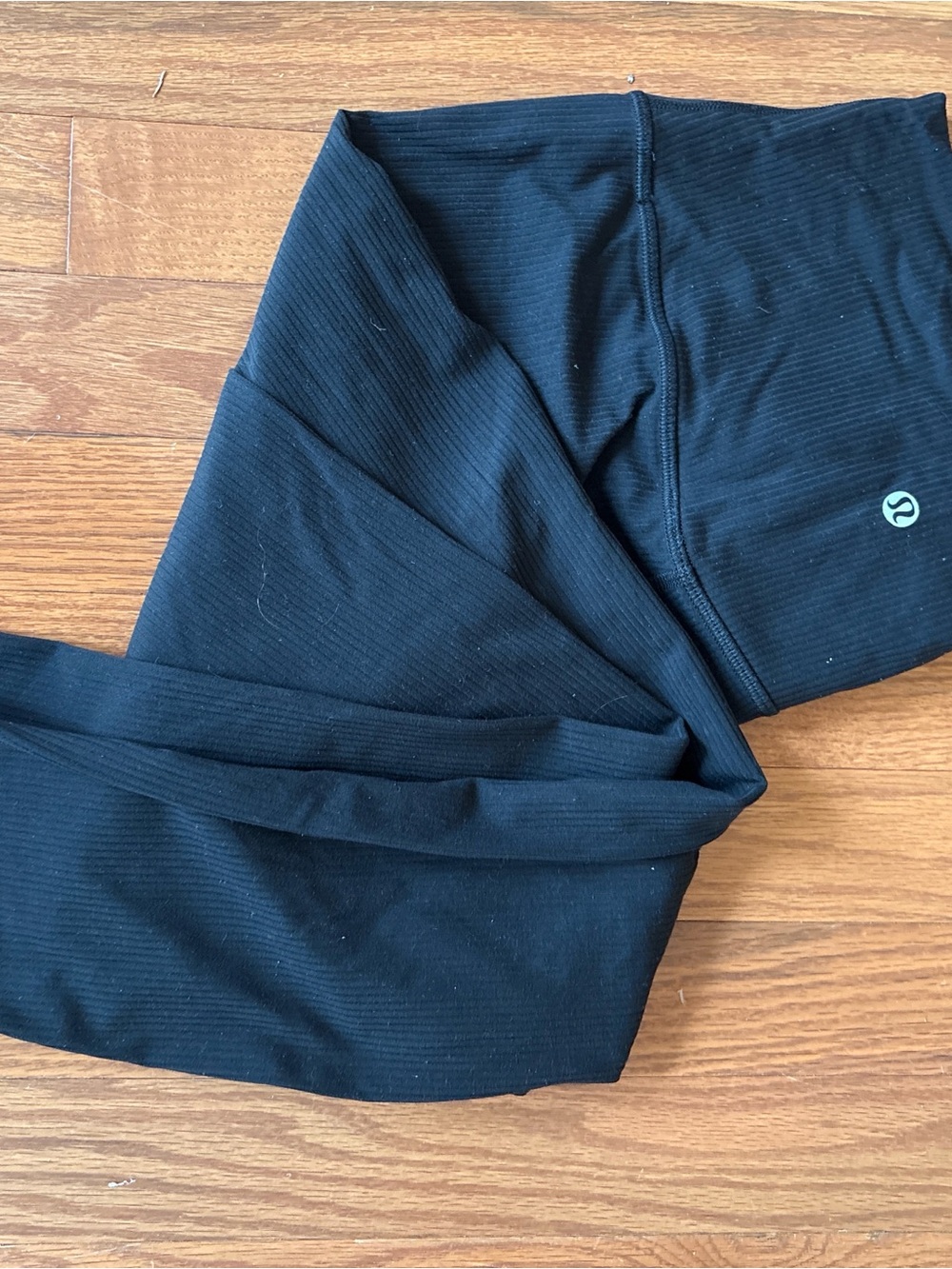 Lululemon Matching Black Ribbed Set - Picture 5 of 5